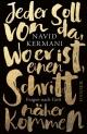 Cover: Navid Kermani. Jeder soll von da, wo er ist, einen Schritt näher kommen - Fragen nach Gott. Carl Hanser Verlag, München, 2022.