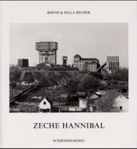 Buchcover: Bernd Becher / Hilla Becher. Zeche Hannibal - Deutsch/englische Ausgabe. Schirmer und Mosel Verlag, München, 2000.