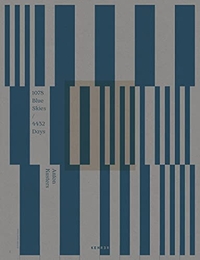 Buchcover: Anton Kusters. 1078 Blue Skies / 4432 Days. Kehrer Verlag, Heidelberg, 2021.